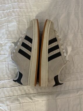 Adidas Campus 00s